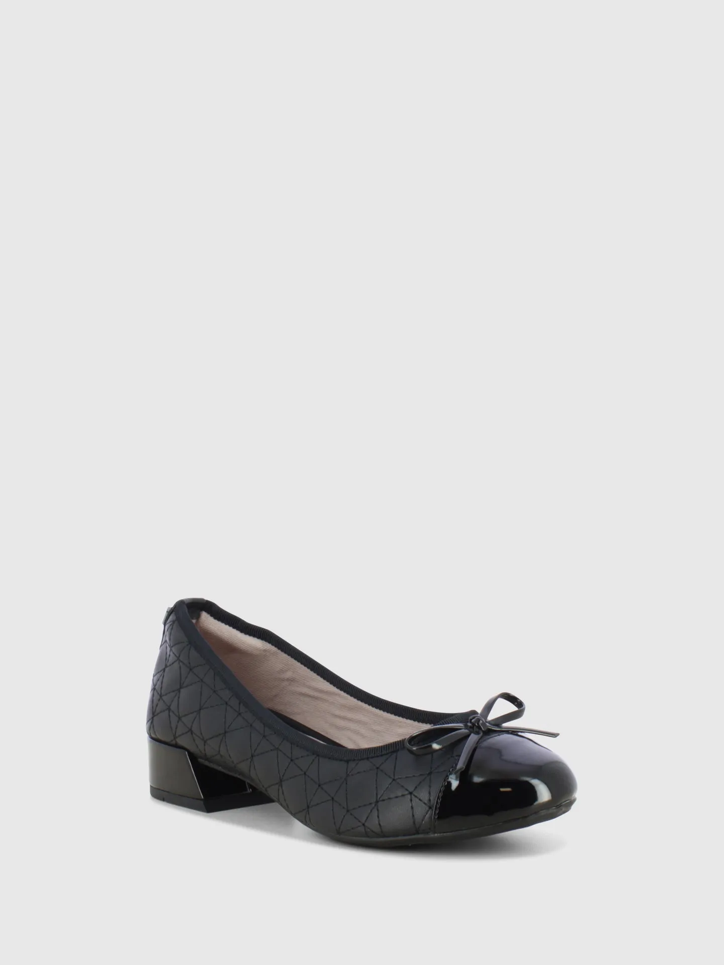 Black Round Toe Ballerinas