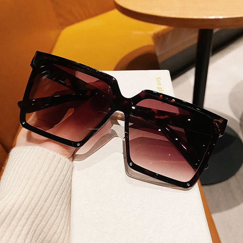 Esther Sunglass