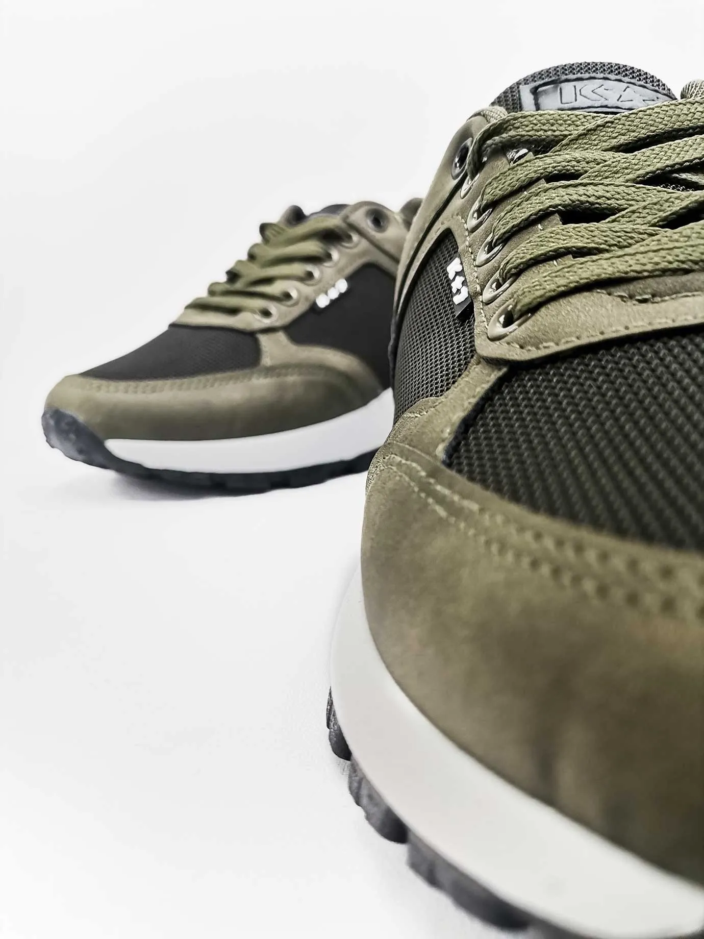 K7 Rogue Olive Sneaker