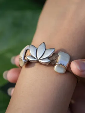 Sacred Lotus Bracelet in White and Silver in Porcelain Ceramic and Cork